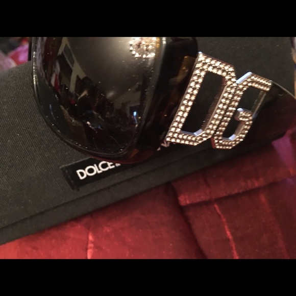 Dolce and Gabanna Scarlet Tortoise Sunglasses - Picture 3 of 3